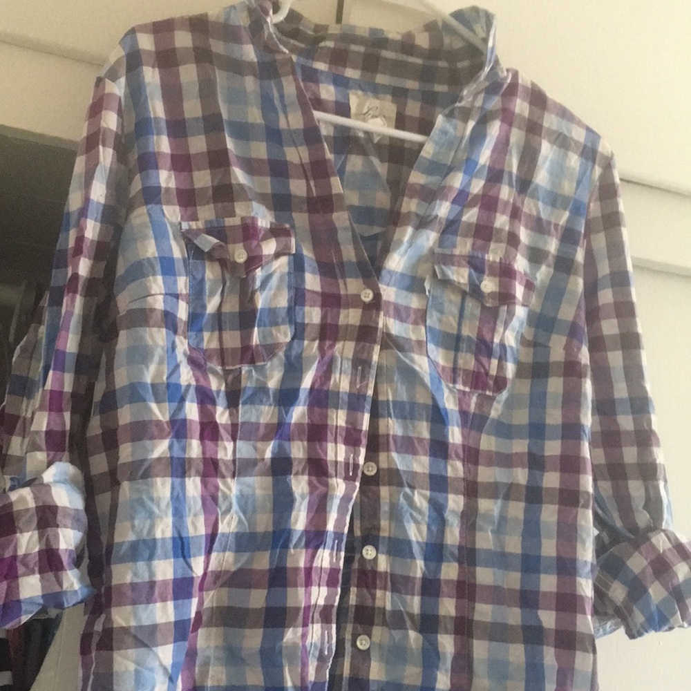 Levi’s plaid button-up